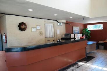 هتل River Park Inn