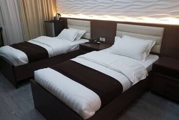 Safir Business Hotel O