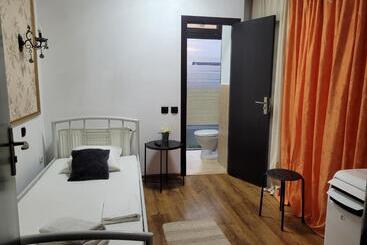 Mag Motel