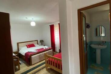 Guesthouse Mehmeti - Valbonë