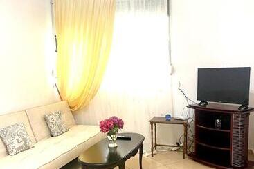 Apartments Athina Orikum