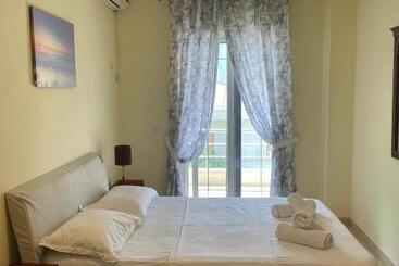 Apartments Athina Orikum
