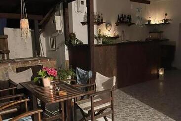 Apartments Athina Orikum