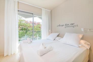 Daro Apartments