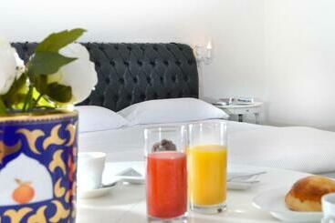 هتل Barbarella Home