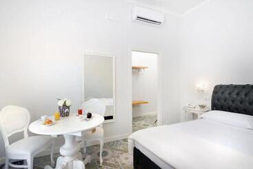 هتل Barbarella Home
