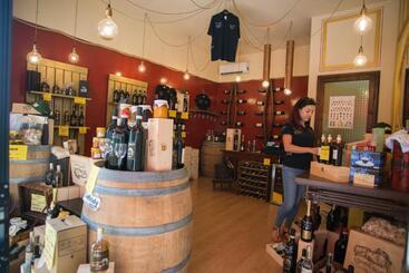 هتل Luce Di Vino