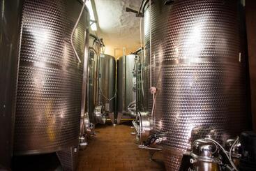 هتل Luce Di Vino