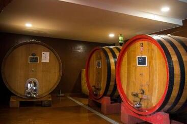 هتل Luce Di Vino