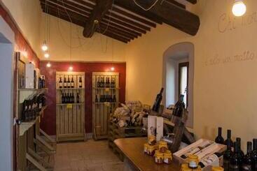 هتل Luce Di Vino