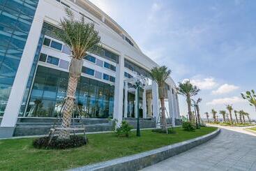 Navy Hotel Cam Ranh