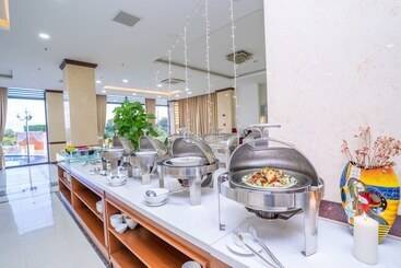 Navy Hotel Cam Ranh
