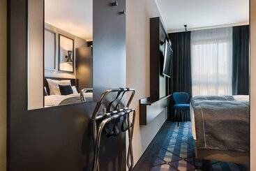 هتل Holiday Inn   The Niu, Square Mannheim, An Ihg