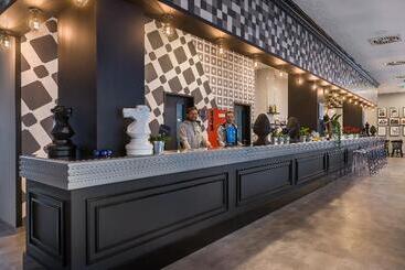 בית מלון כפרי Holiday Inn   The Niu, Square Mannheim, An Ihg