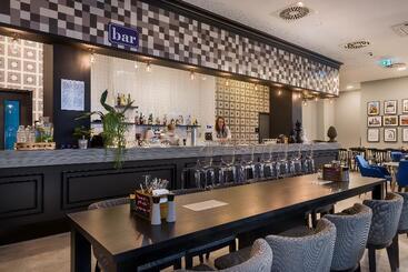 هتل Holiday Inn   The Niu, Square Mannheim, An Ihg