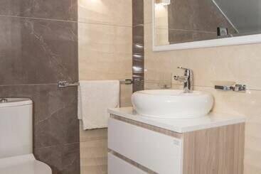 پانسیون Jovan Apartments