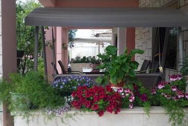 Apartmani Liberan Neum