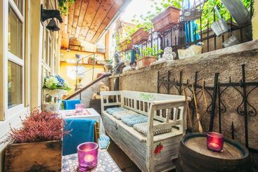 هتل Divna Pani Luxury Gallery Rooms