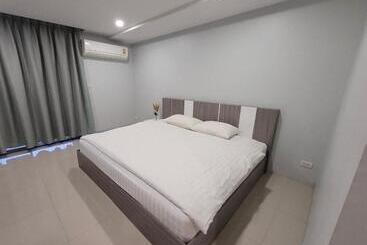 هتل آپارتمان Onpa Hotel & Residence Bangsaen