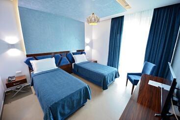 استراحتگاه Luani A Spa & Wellness Center