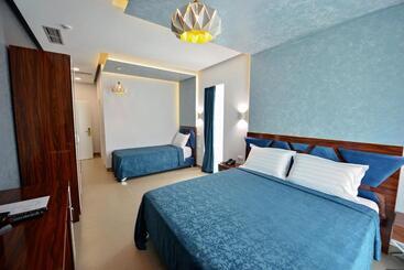 استراحتگاه Luani A Spa & Wellness Center