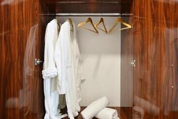 استراحتگاه Luani A Spa & Wellness Center