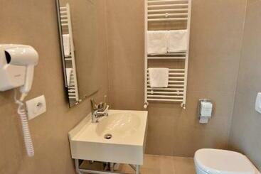 استراحتگاه Luani A Spa & Wellness Center