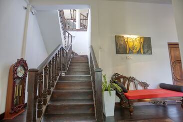 White Ro Resort