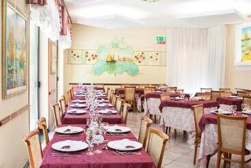 هتل Villa Gori