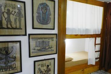Utopia Hostel