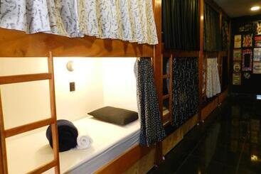 Utopia Hostel
