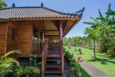 تختخواب و صبحانه Samanta Huts