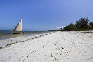 استراحتگاه Fun Beach