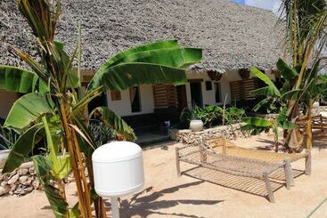 استراحتگاه Fun Beach