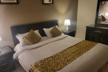 هتل Safwt Aldyar Furnished Units