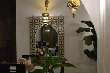 هتل Feitoria Boutique