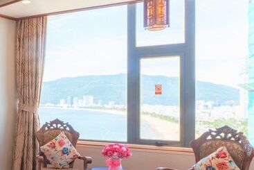 Huong Viet Hotel Quy Nhon   Beachfront