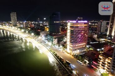 Huong Viet Hotel Quy Nhon   Beachfront