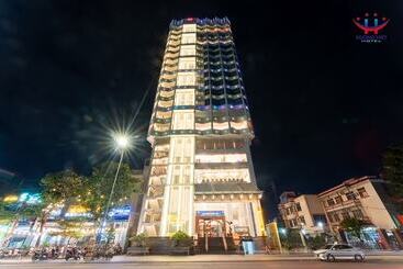 Huong Viet Hotel Quy Nhon   Beachfront