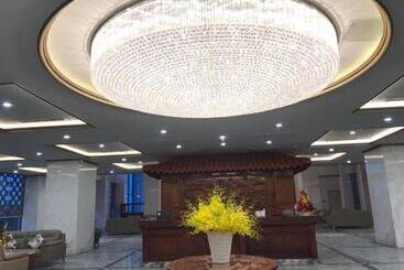 Huong Viet Hotel Quy Nhon   Beachfront