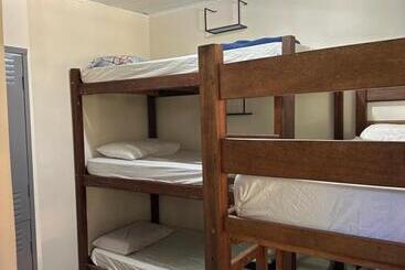 Mahalo Hostel
