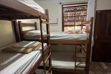 Mahalo Hostel