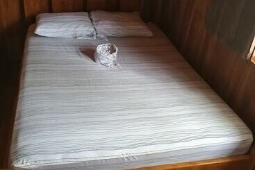 هتل Hostel Marisol