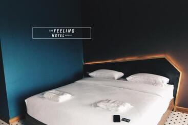 هتل The Feeling