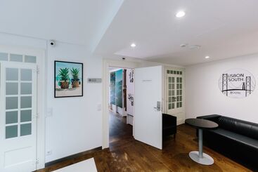 Lisbon South Hostel