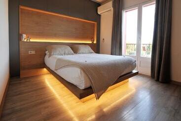 پانسیون Hostal Rural Can Pau