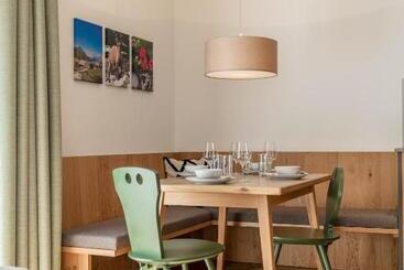 Aparthotel Ursprung