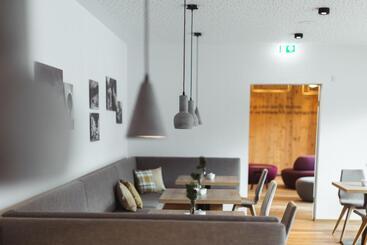 Aparthotel Ursprung