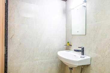 هتل Fabexpress Silver Lake   Nr Bkc