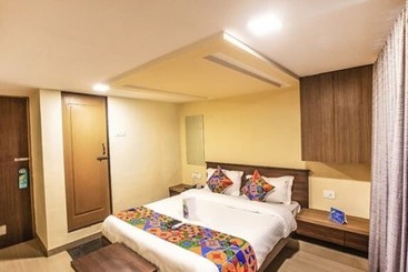 هتل Fabexpress Silver Lake   Nr Bkc